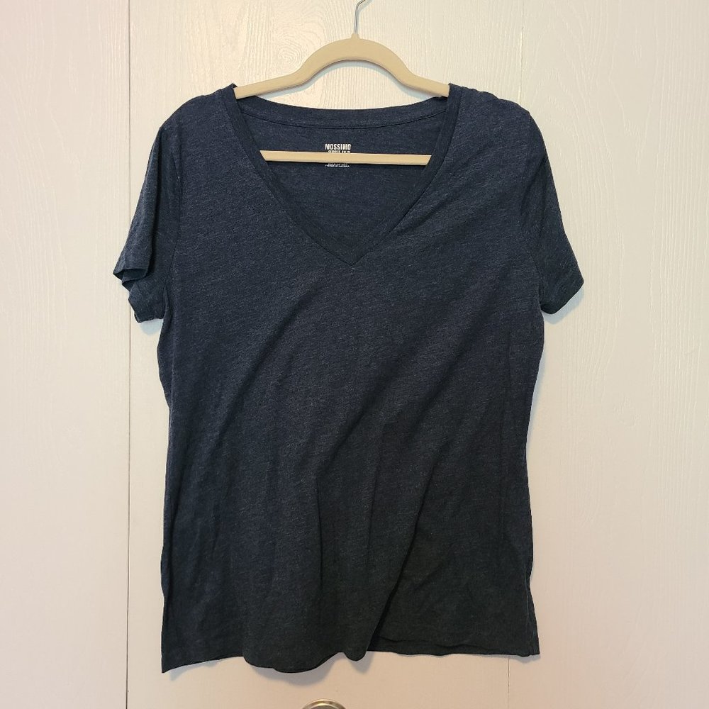 Mossimo navy heather V-neck short sleeve t-shirt